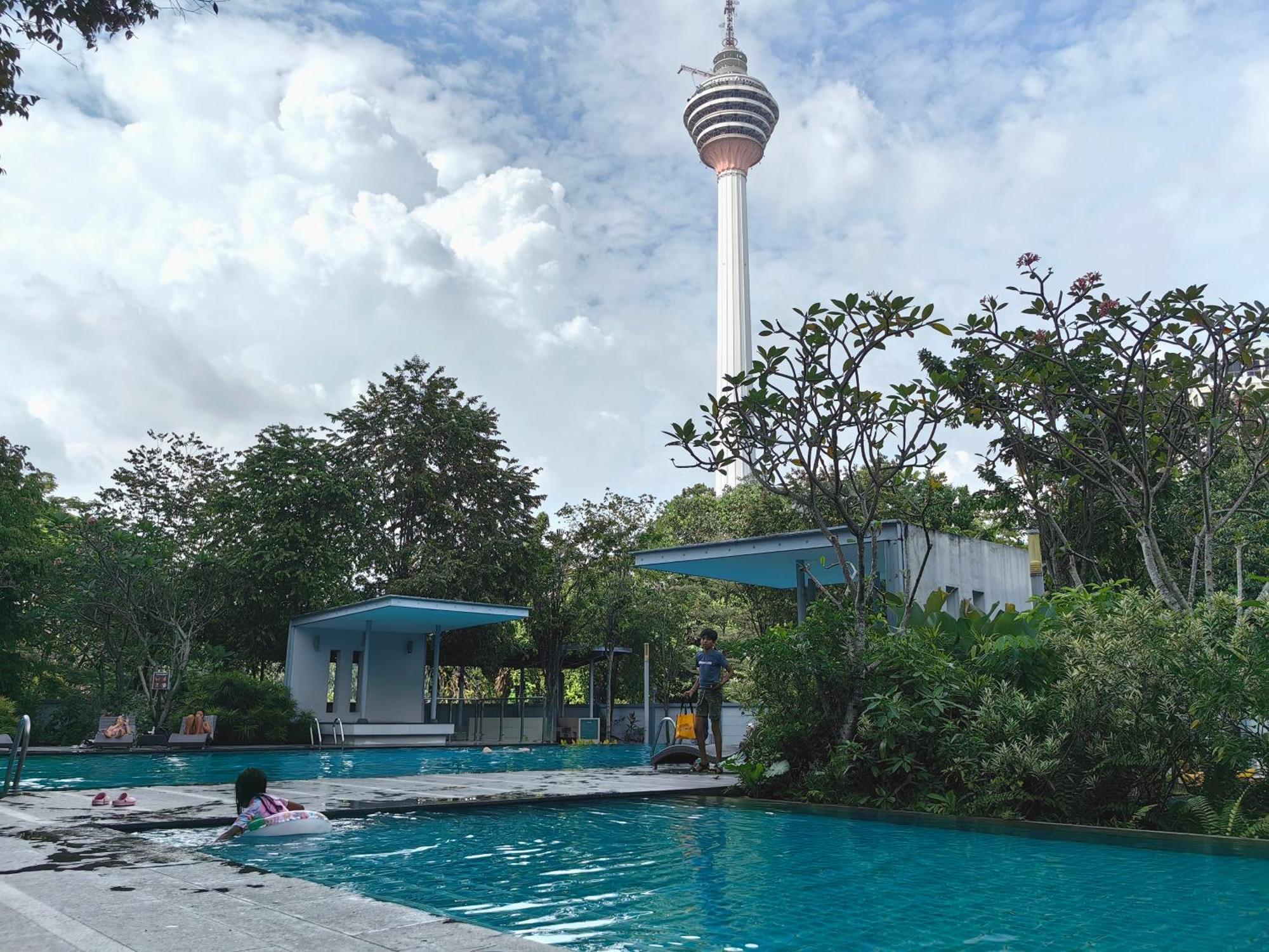 26 Suasana Bukit Ceylon 5 Minutes To Alor Street Bukit Bintang Klcc Pavilion 11 Pax 3r2b Apartment